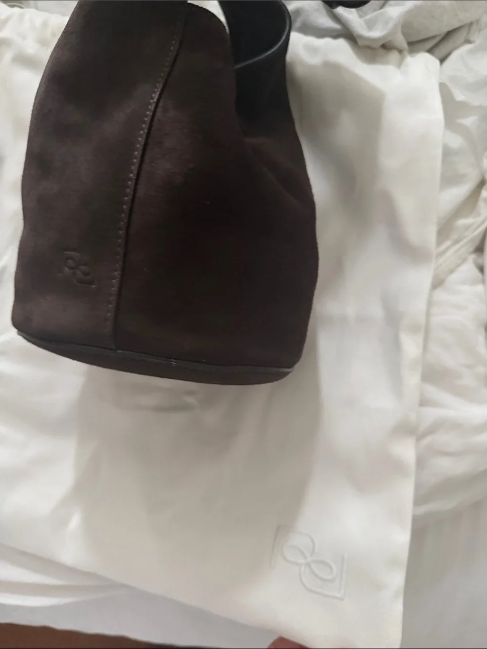 Reformation Small Silvana Bucket Bag - Picture 4 of 5
